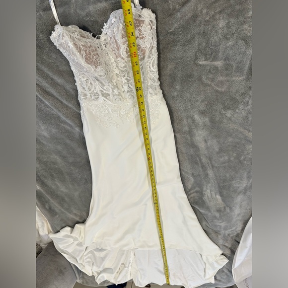 Maggie Sotterro 20rk 714✨New sz4- Brand New!🤍Fitted w/Bustle Underneath-nostrap - Picture 10 of 17